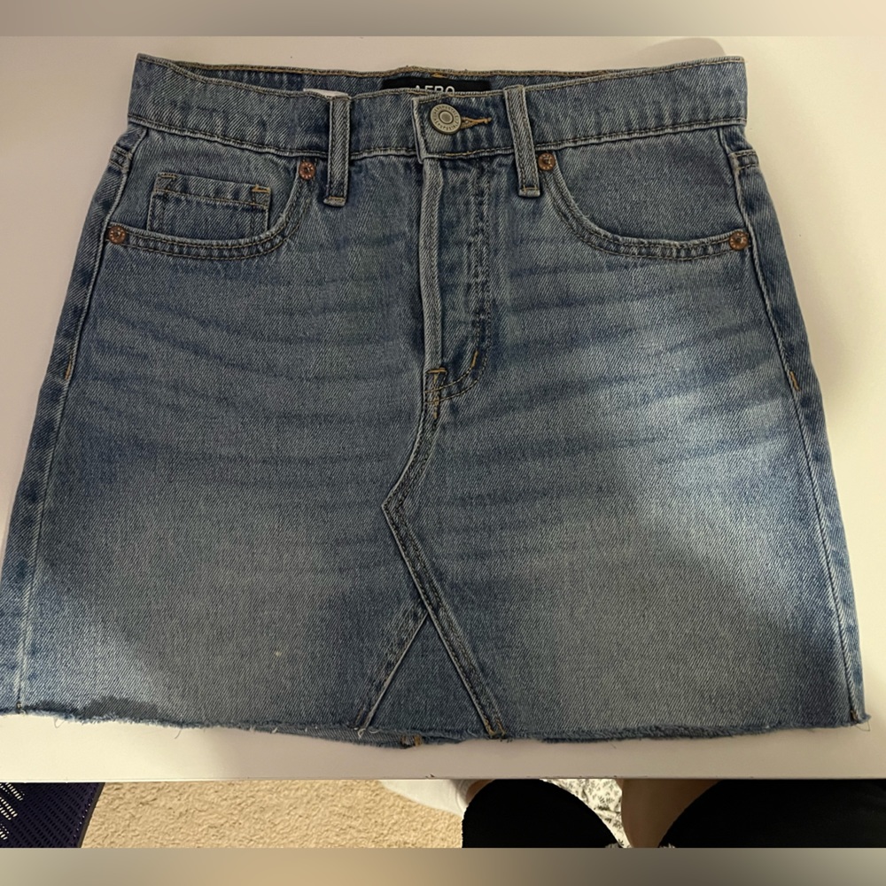 Aero skirt